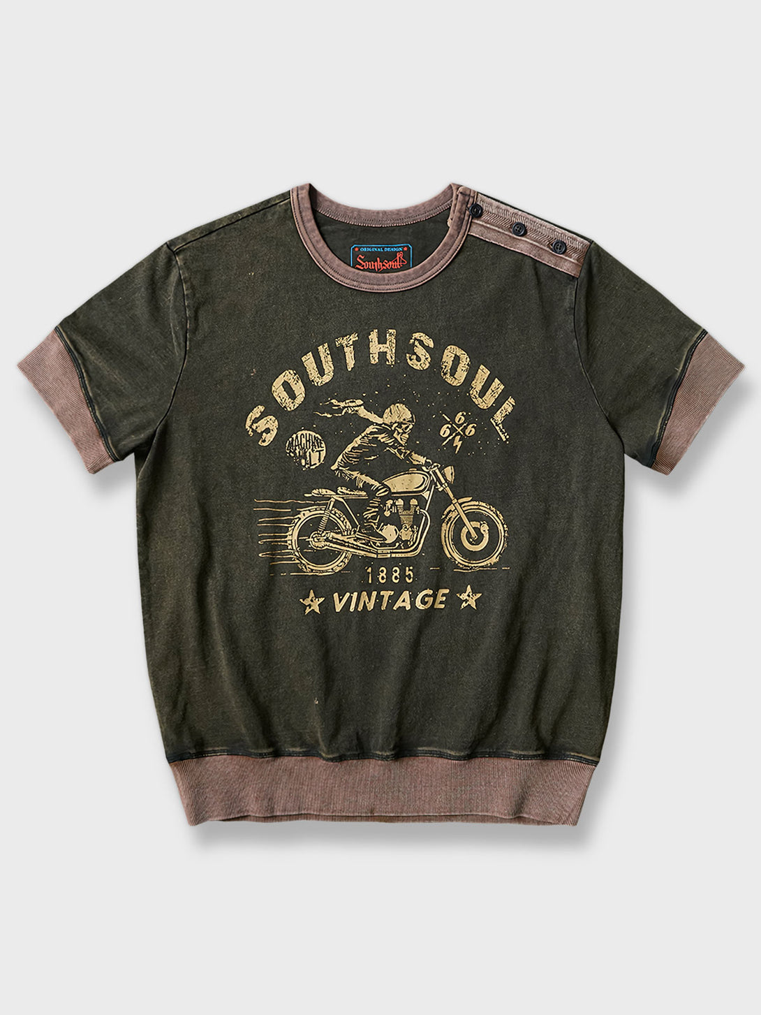 1885年のクラシックなモーターサイクルライダーを描いた厚手の純綿Tシャツ。