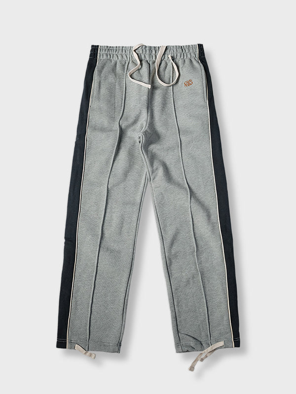 Sweatpants with contrasting side panels