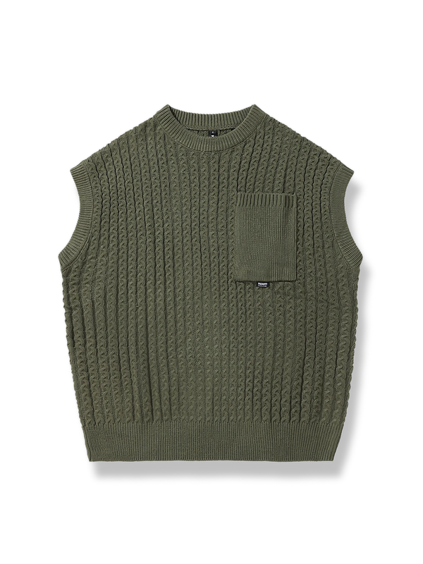 Knitted vest with pockets