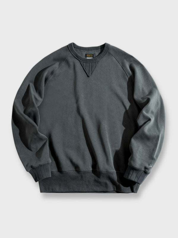 Heavyweight crew neck sweatshirt