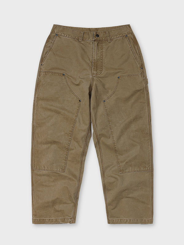 Multi-pocket khaki slacks