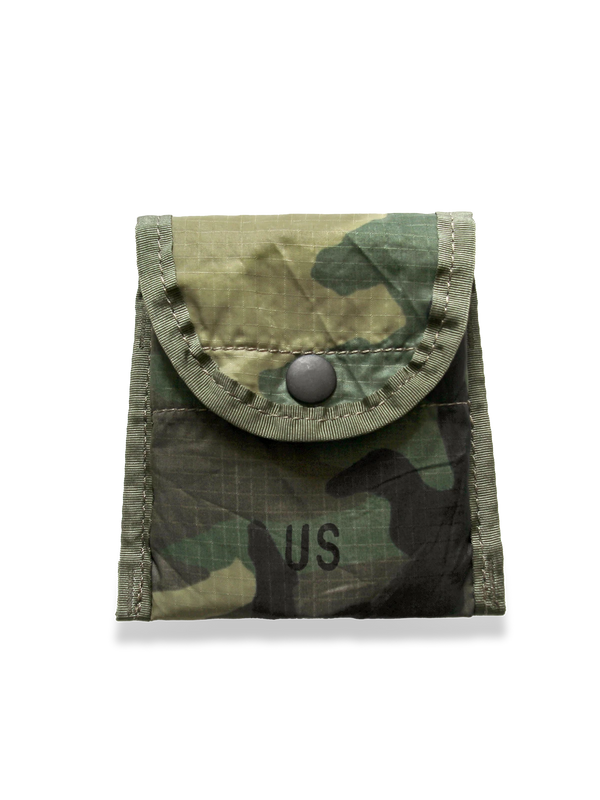 Nylon camouflage pouch