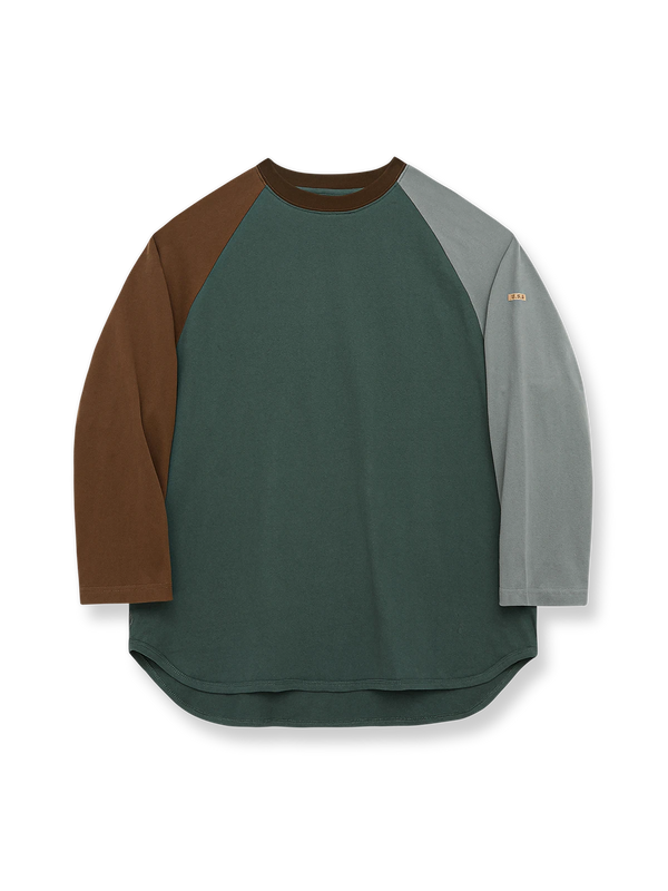 Parolibre | Sleeve contrast color long sleeve T-shirt