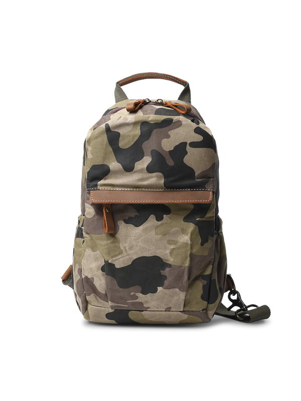 Camouflage shoulder bag