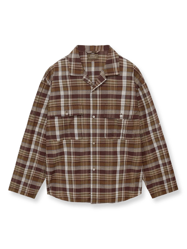 製品画像: MADRAS (マドラス) チェック柄シャツの正面全体画像。シャツの全体的なシルエットとデザインが一目でわかる。
詳細画像: キューバンカラーと胸前のフラップポケットのディテール。チェック柄の鮮明さとシャツの質感を強調。