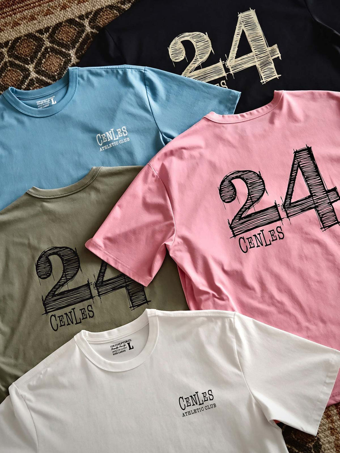 "No.24"レトロスポーツ半袖Tシャツの正面全体図、5色を展示