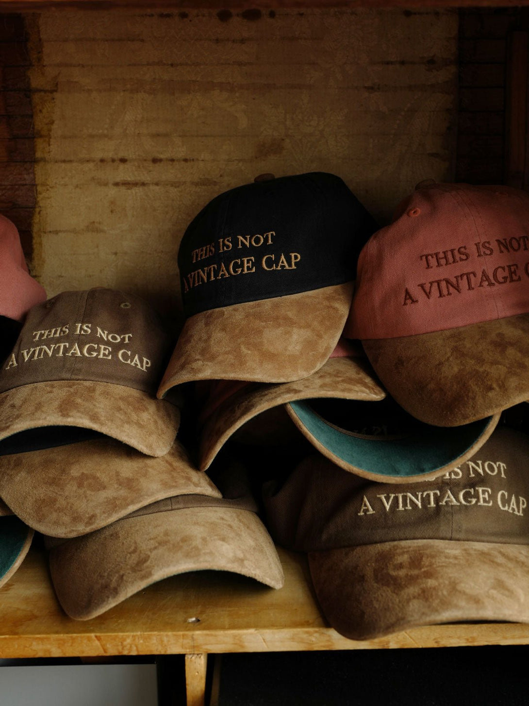 Not Vintage Cap 古着加工スエードブリムベースボールキャップ正面図