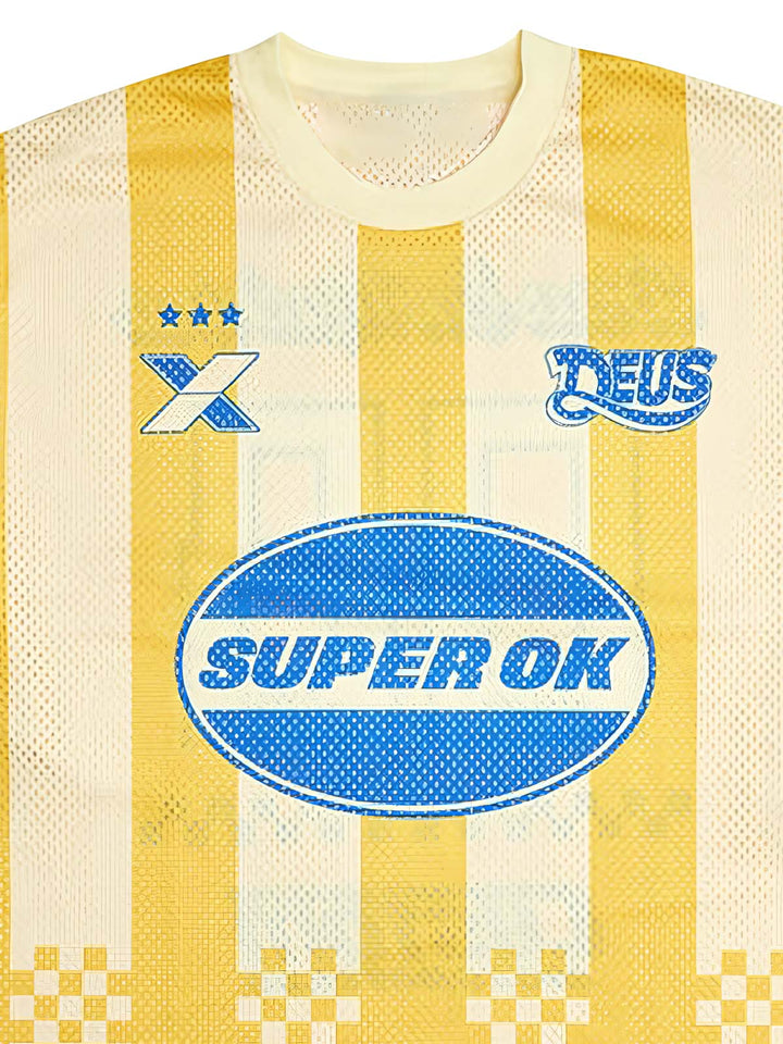 クラシックな“SUPER OK”ダッシュ要素のダウンヒルギア正面展示